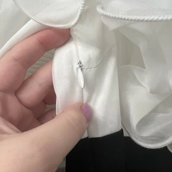 Lantern Sleeve Layered Ruffle Detail Split Hem Combo Dress - Picture 5 of 7